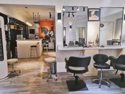 -韩逸龙霆Hair Design Studio