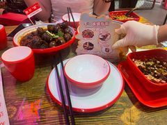 -老闵田螺馆·南昌特色小炒(梦时代店)