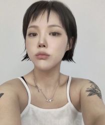 -茶发Salon·烫发染发理发