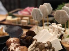 菌菇拼盘-湊湊火锅·茶憩(杭州湖滨银泰in77店)