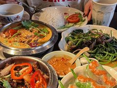 -大头虾越式风味餐厅(光明广场店)