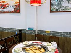 -地锅公社·现炒地锅鸡·地锅鱼·夜宵(罗锦路店)