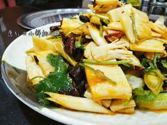 -瑞杰烧烤店·24小时营业(山东路店)