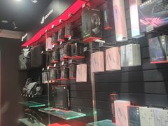 -ROG玩家国度(烟台众诚店)