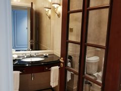 -广州富力丽思卡尔顿酒店