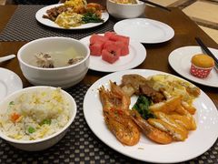 -山明水秀大饭店