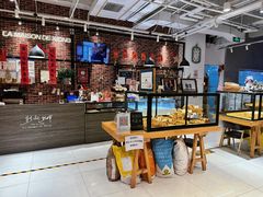 面包甜点陈列柜-熊叔熊婶面包房(团结湖店)