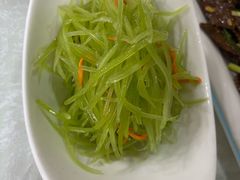 -六和聚传统烤鸭.天津菜(和平店)