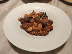 黑胡椒蘑菇牛肉粒-金椰壳· 大厨新加坡菜(壹方城店)