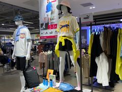 -唯品会(北京国瑞城店)