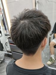 点击看大图 -七分屋LA·烫发·染发·剪发