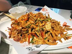 干煸茶树菇-百味地锅鸡(二店·财校分店)