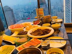 -云中捞高空旋转餐厅(商茂世纪广场店)
