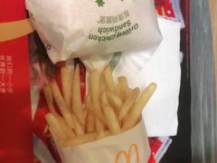 -麦当劳(龙洞店)