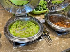 -南湖名都·景湖轩全日制餐厅·海鲜自助·东南亚风味·临湖而食