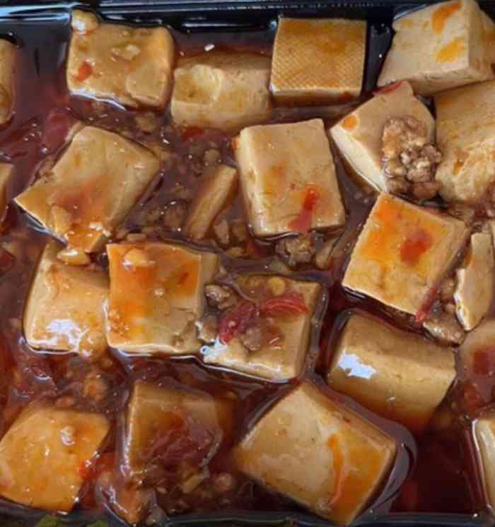 打分 点了他们家外卖,麻婆豆腐居然是老豆腐做的,太难吃了!