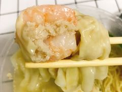 鲜虾鲜肉云吞-云云美食
