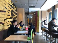 -麦当劳(虹桥南丰城店)