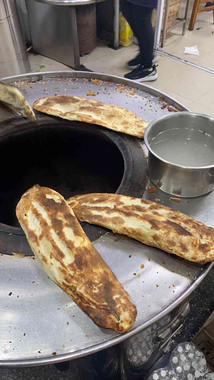 脸盆哥·羊棒骨火锅(汉江路店)-"中了霸王餐,海鲜