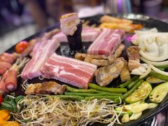 -豚豚家돈돈가韩国锅盖烤肉(新北万达店)