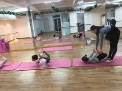 -蒲公英舞蹈艺术中心(解放路校区)