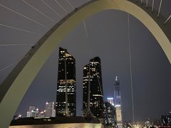 -南京眼步行桥