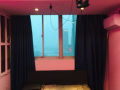 -VR间客漫虚拟现实体验馆(汉街店)