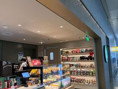 -星巴克(浦东机场T2到达店)