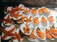-雍容荟帝王蟹活龙虾展台自助(IFS黑金店)