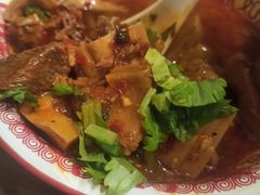 -伊兰麒兰馨园·川菜·清真馆(339电视塔店)
