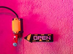 门面-Darling Queen·Mini·Live·House