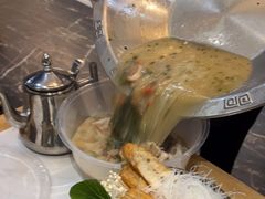 水煮雄鱼-雍沪里·沪湘融合菜( 康桥店)