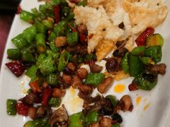 锅巴牦牛肉-小厨子私房菜·云南美食店