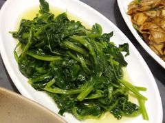 -蔼若春.传承三十年云南菜(金碧公园店)