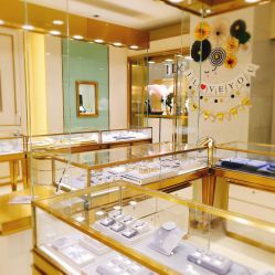 -珂兰钻石(美美2购物中心店)