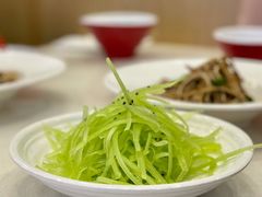 爽口青笋丝-客临百思德·东北特色馆(龙湖时代天街店)