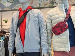 -lululemon(比斯特购物村店)