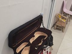 -缪斯琴行英皇小提琴.钢琴.吉他(张江店)