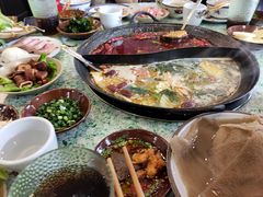 -鸿姐老火锅(疁城新天地店)