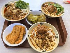 -任记七中刀削面(总店)