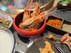 -铭牛烧肉·和牛海鲜自助(高新月牙湖店)