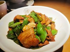 辣椒炒肉-江渔儿酸菜鱼(常平翔龙天地店)