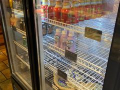 面包甜点陈列柜-KOMUGI 小麦家(新地假日广场店)