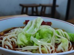 -易毛特色牛肉面(解放碑步行街店)