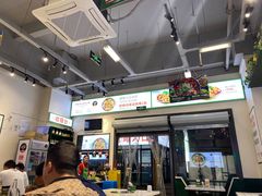 -晓彭肥肠鸡·泡椒鸡火锅(水木天地店)