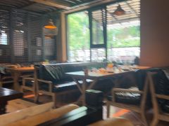 -泰莲庭·溪畔餐厅(雁栖湖店)