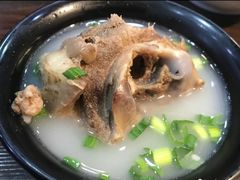 -陈老斯呼尔嗨吃烧烤(科巷店)