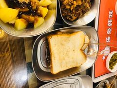-乐兔串工坊·炖肠(万达店)