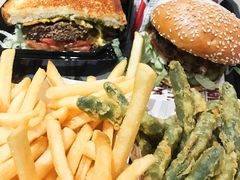 -The Habit Burger Grill 哈比特汉堡(复兴soho店)