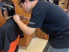 -首脑美容美发化妆美甲培训学校(龙岗校区)